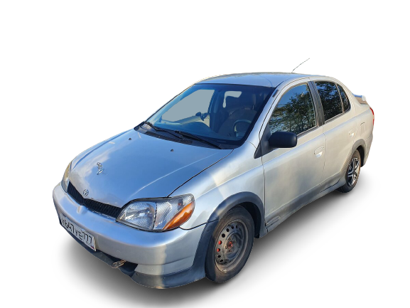 Оставить отзыв на Toyota Echo 1.0 MT (70 л.с.)
