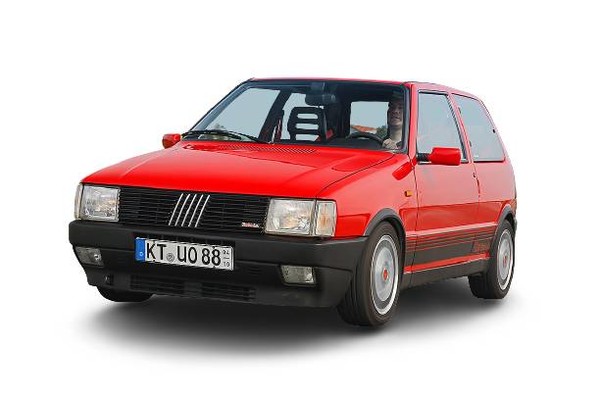 Оставить отзыв на Fiat Uno 1.0 MT (46 л.с.)